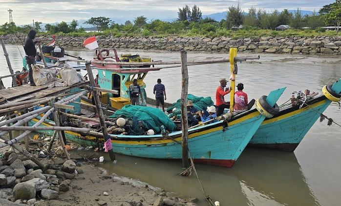 Hasil Tangkapan Minim, Ratusan Nelayan di Pidie Tetap Konsisten & Kukuh Arungi Lautan Demi Keluarga