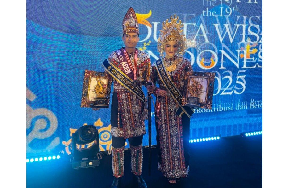 Agam M. Faiz Alkiramy dan Inong Syarifah Qadriah Raih Gelar Duta Wisata Pendidikan Indonesia 2025 - Serambinews.com