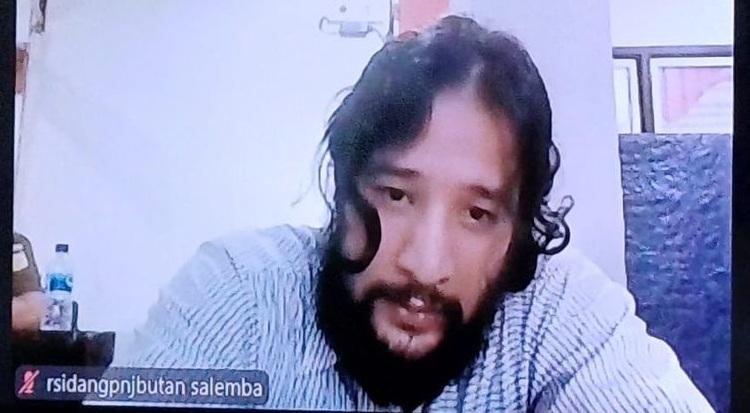 Ammar-Zoni-menjalani-sidang-secara-online-melalui-Zoom-di-Rutan-Salemba-Jakarta-Pusat.jpg