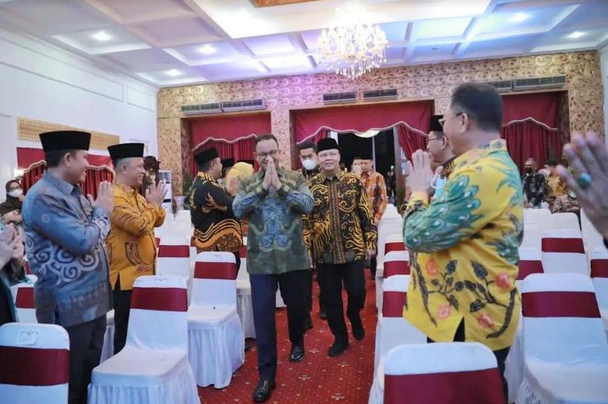 Anies Baswedan dan Tukang Bakso dikaitkan Sindir Megawati, Pengamat Bilang Begini