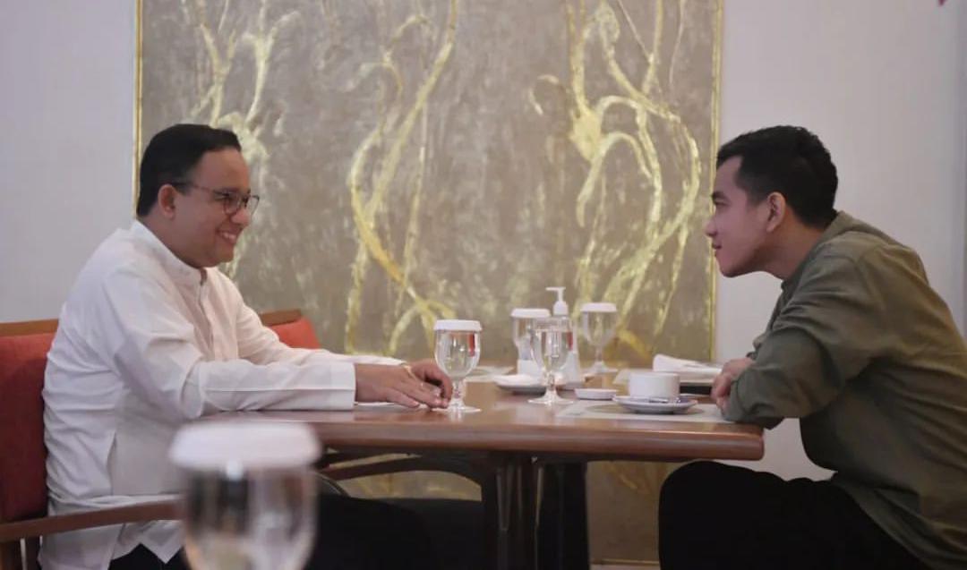 Anies-Ngopi-dengan-Gibran-Anak-Jokowi-Ada-Apa.jpg