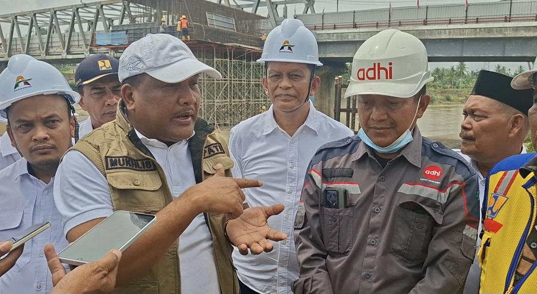 BUPATI-BIREUEN-TINJAU-20206.jpg