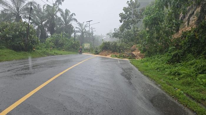 Jalur ke Medan Lumpuh, Aceh Terancam Terisolir