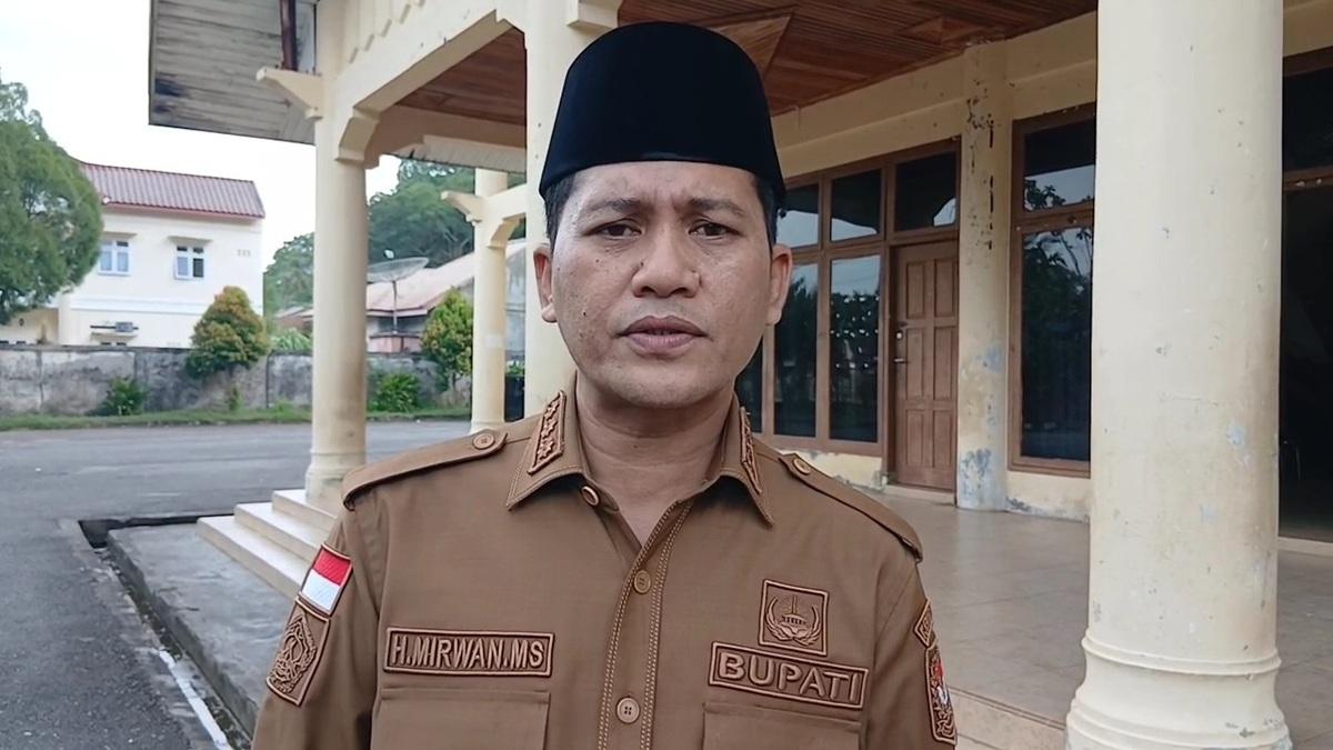Bupati-Aceh-Selatan-Mirwan-MS-5.jpg
