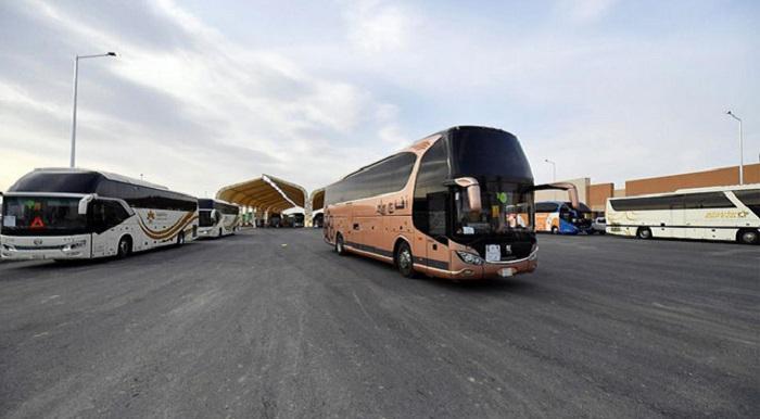 Bus-Angkut-Jamaah-Haji-ke-Madinah-Arab-Saudi.jpg