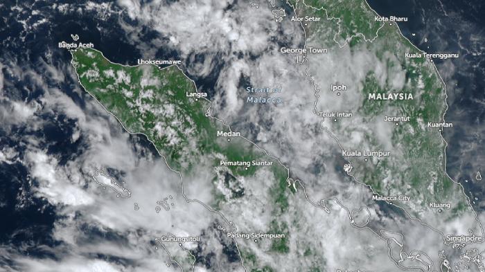 Citra-satelit-cuaca-dari-Zoom-Erath-di-wilayah-Aceh-dan-sebagaian-Sumatera-pada-Rabu-1542025.jpg