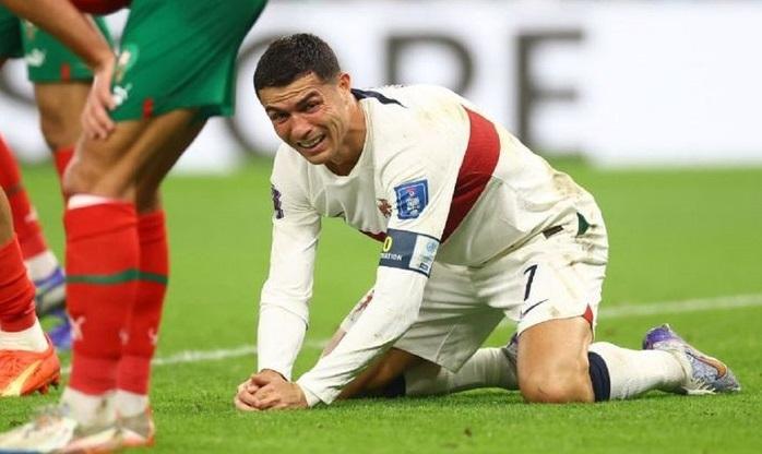 Cristiano-Ronaldo-menangis-gagal-mengantarkan-Portugal-melaju-ke-semifinal-Piala-Dunia-2022.jpg
