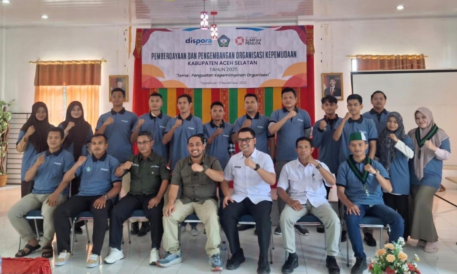 Dispora-Aceh-Selatan-Gelar-Penguatan-Kepemimpinan-Organisasi-Kepemudaan.jpg