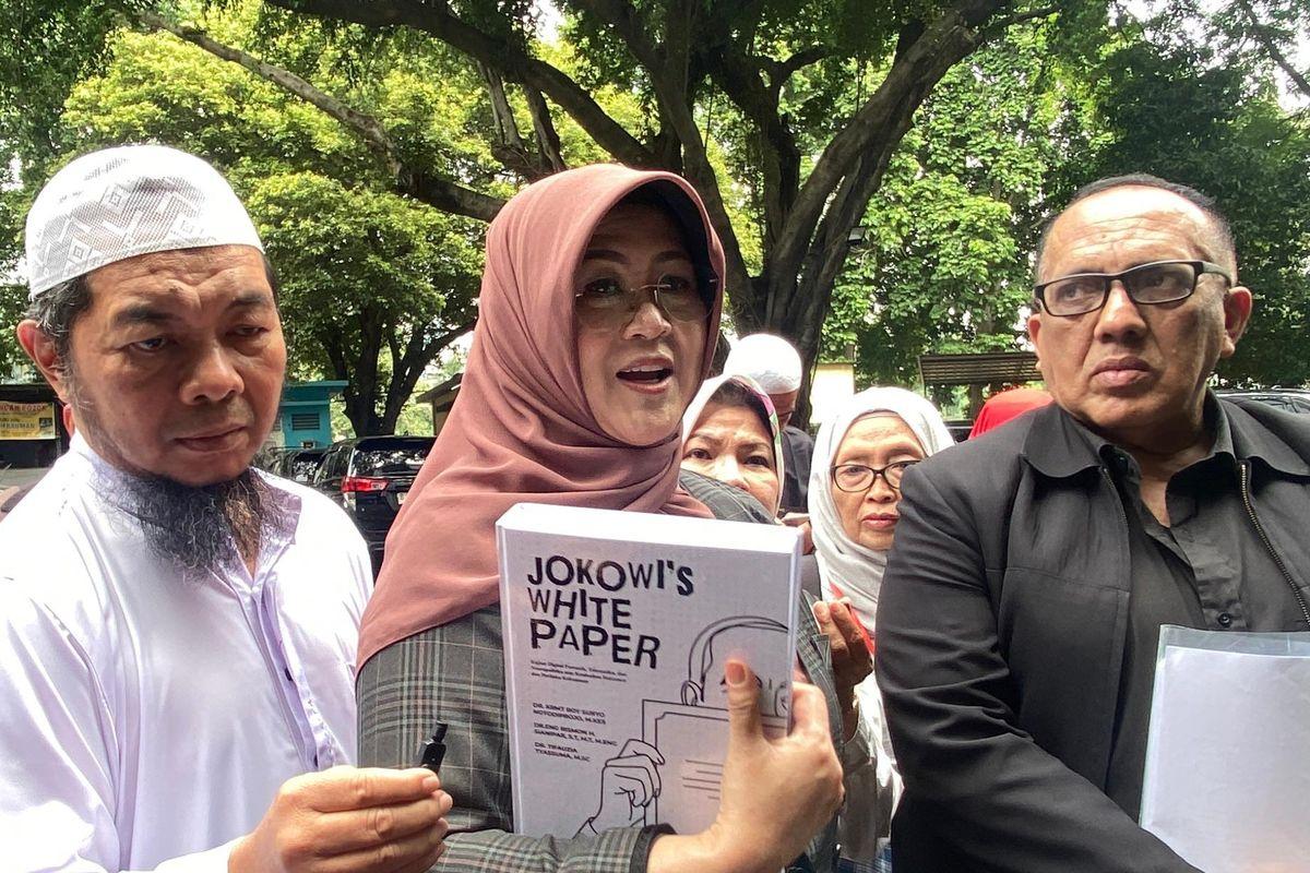 Dokter-Tifa-alias-Tifauzia-Tyassuma-memenuhi-panggilan-penyidik-Polda-Metro-Jaya.jpg
