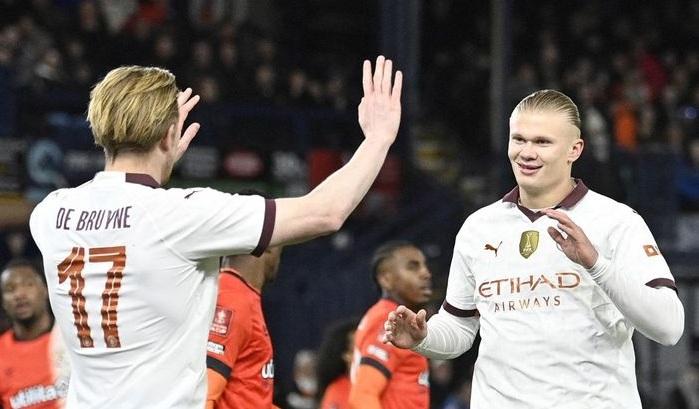 Erling-Haaland-dan-Kevin-De-Bruyne-membawa-Man-City-hancurkan-Luton-Town.jpg