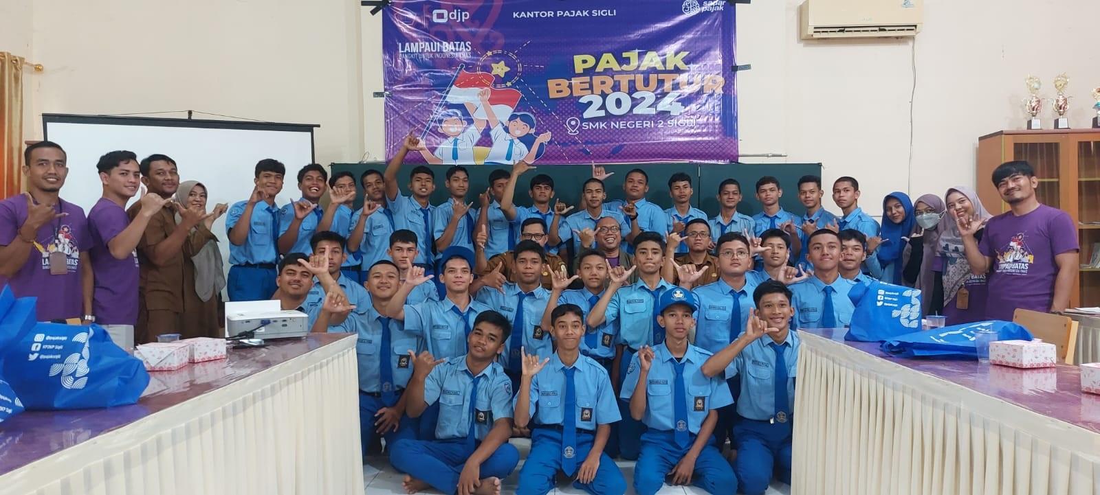 Kantor Pajak Sigli Gelar Pajak Bertutur 2024 di SMKN 2 Sigli