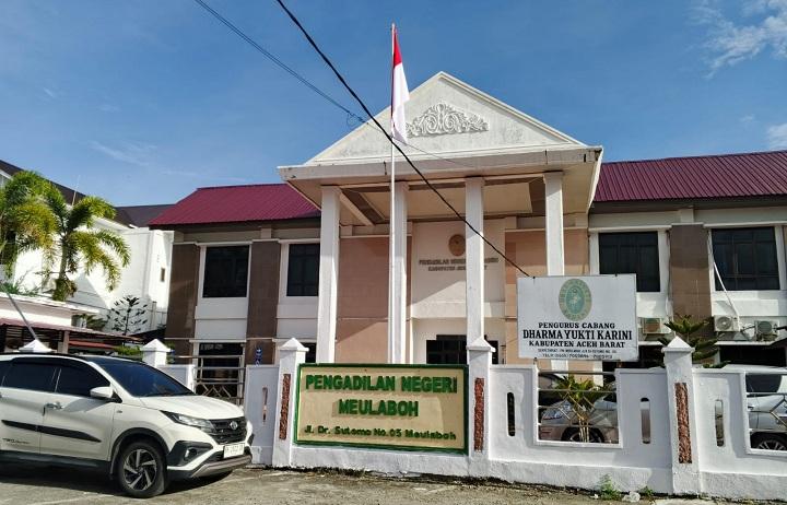 Gedung-PN-Meulaboh-difoto-21-Juli.jpg