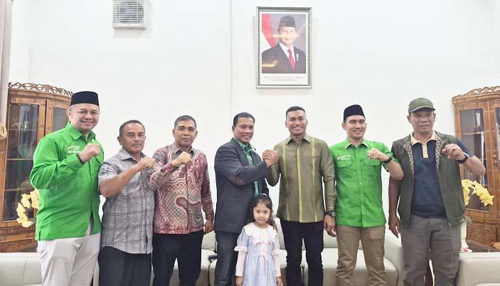 HRD-dan-Bupati-Abdya-bertemu-di-Aceh-Barat-Daya_2026.jpg
