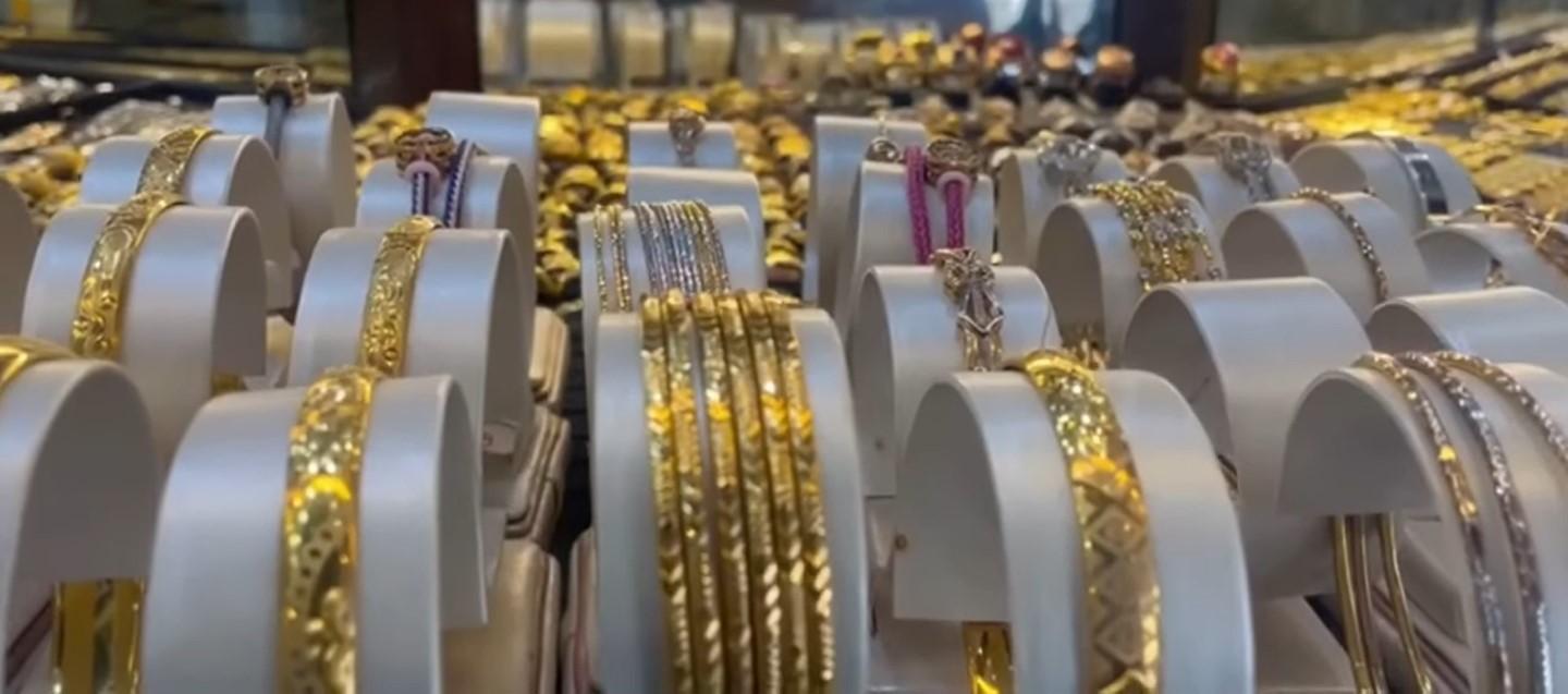 Harga-Emas-Banda-Aceh-Hari-Ini-per-Mayam-dan-Gram-Antam-Turun.jpg