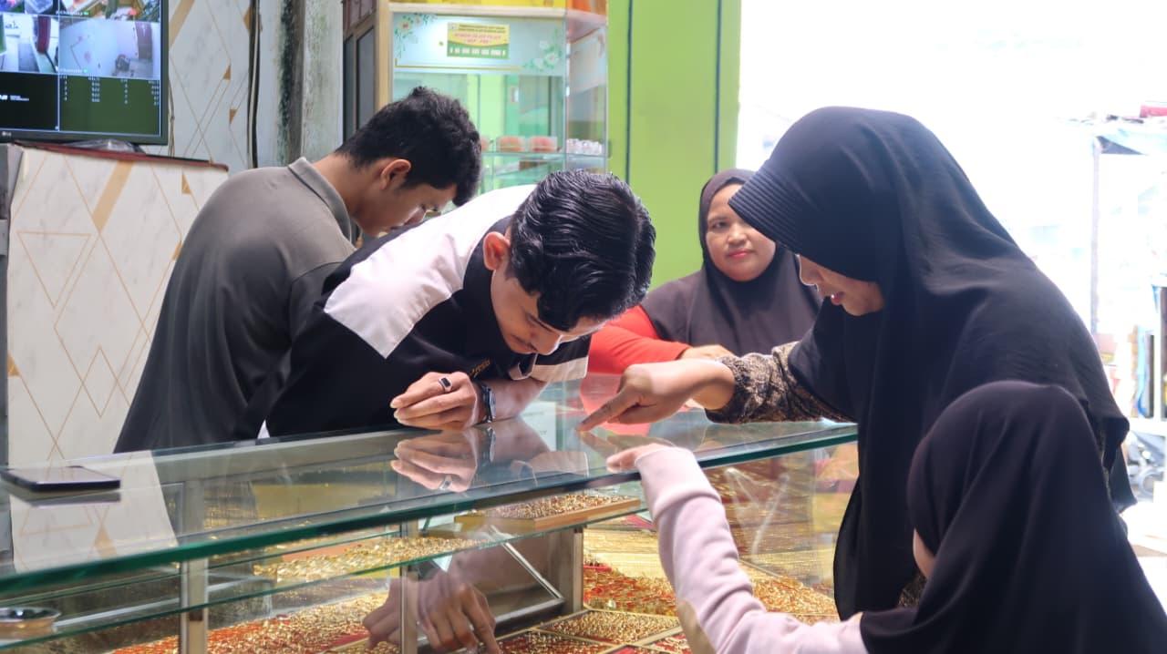 Harga-emas-di-Aceh-Tamiang-tidak-bergerak-pada-akhir-pekan.jpg