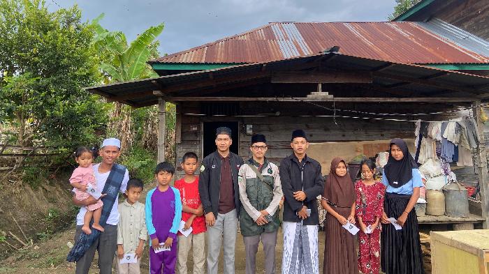 ISTAGAL-Salurkan-Santunan-untuk-Korban-Banjir-Anak-Yatim-Piatu-dan-Dhuafa-di-Gayo-Lues.jpg
