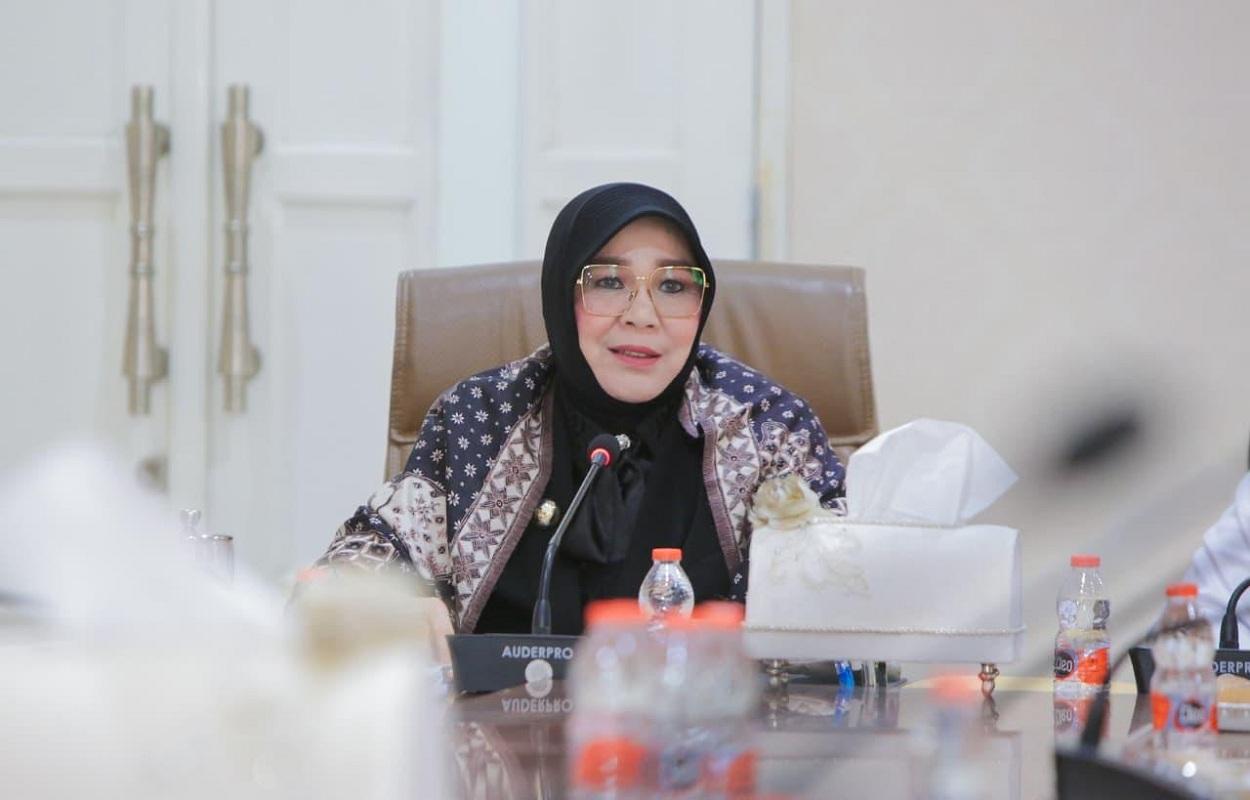 Illiza-Saaduddin-Djamal-foto-terkini.jpg