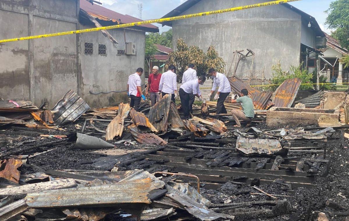 Tim Inafis Polres Aceh Singkil Cari Penyebab Kebakaran Rumah di Pulo Sarok 