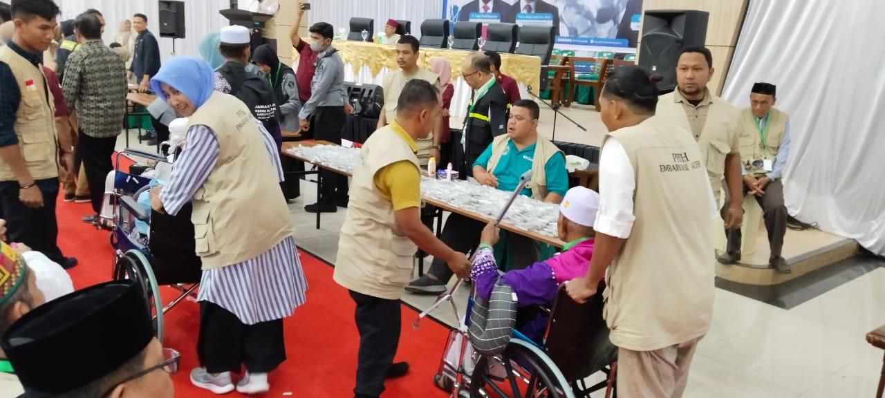 Seorang JCH asal Kembang Tanjung, Pidie Meninggal Dunia Jelang Berangkat, Anaknya Pilih Menunda