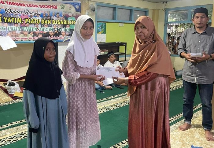 Karang Taruna Lada Sicupak Santuni 33 Anak Kaum Duafa, Setiap Penerima Manfaat Dapat Rp 2,3 Juta