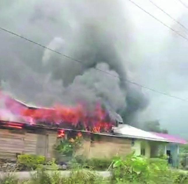 Kebakaran-Landa-Ponpes-Nurussalam.jpg