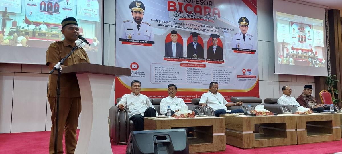 Kepala-Dinas-Pendidikan-Aceh-Murthalamuddin-MSP-menyampaikan-sambutan-di-USK.jpg