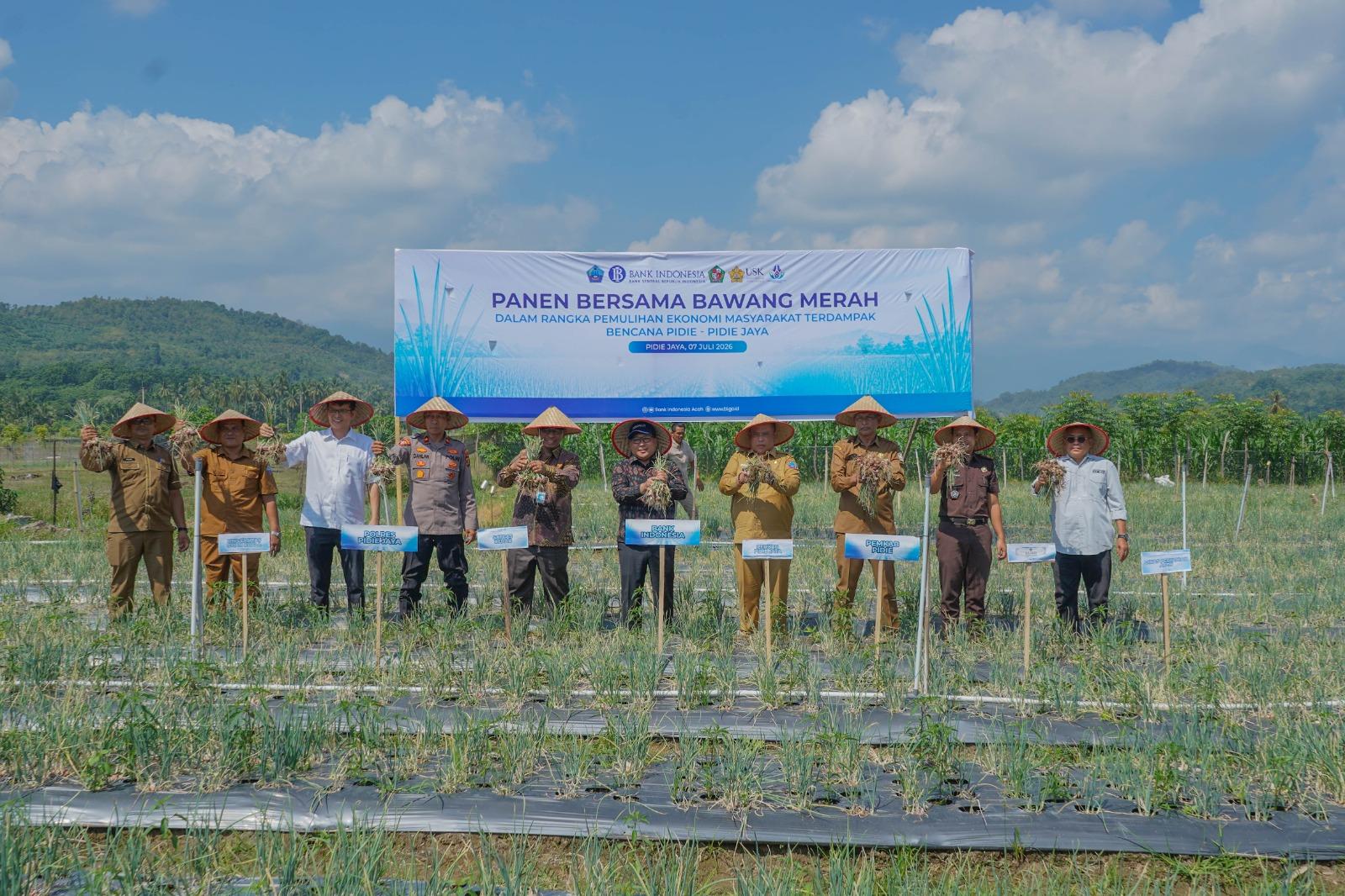 Bank Indonesia Provinsi Aceh Bangun Model Pemulihan Lahan Pascabanjir - Serambinews.com