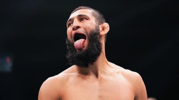 Rekap Hasil UFC 319: Hajar Dricus Du Plessis, Khamzat Chimaev Pertahankan Rekor Tak Terkalahkan