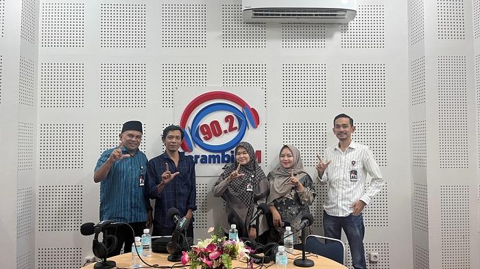 Komisi-Penyiaran-Indonesia-KPI-Aceh-melakukan-kunjungan-kerja-ke-radio-Serambi.jpg