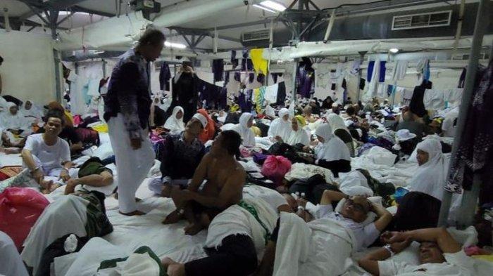 Kondisi-salah-satu-tenda-jemaah-haji-Indonesia-di-Mina.jpg
