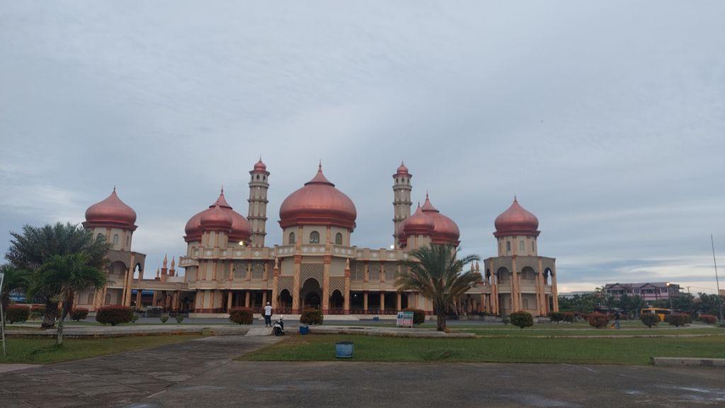 MASJID-MEULABOH-05042025.jpg
