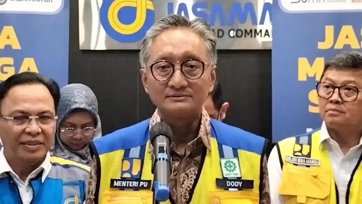 MMenteri-PU-Dody-Hanggodo-menyambangi-Command-Centre-Jasa-Marga.jpg