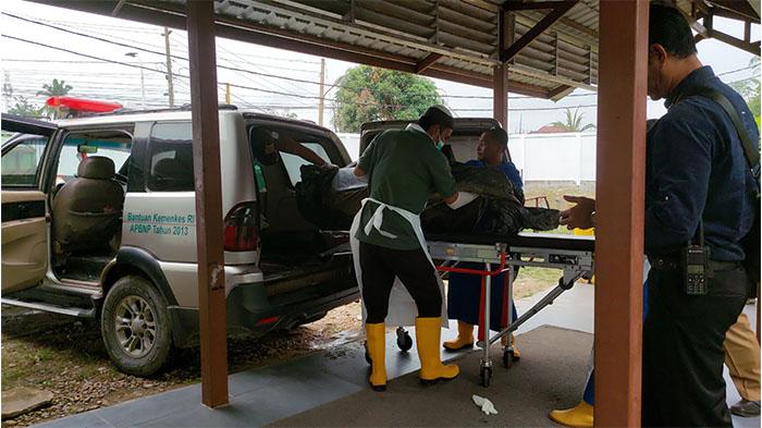 Mayat-yang-ditemukan-nelayan-masih-berada-di-lokasi-Dusun-Hijrah.jpg