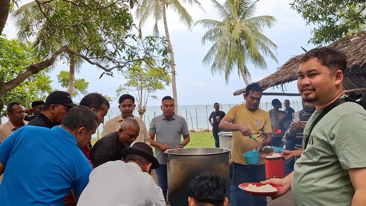 KONI Pidie Gelar Silaturahmi Santai, Eksplor Pesona Alam Pantai Seupeung Laweung