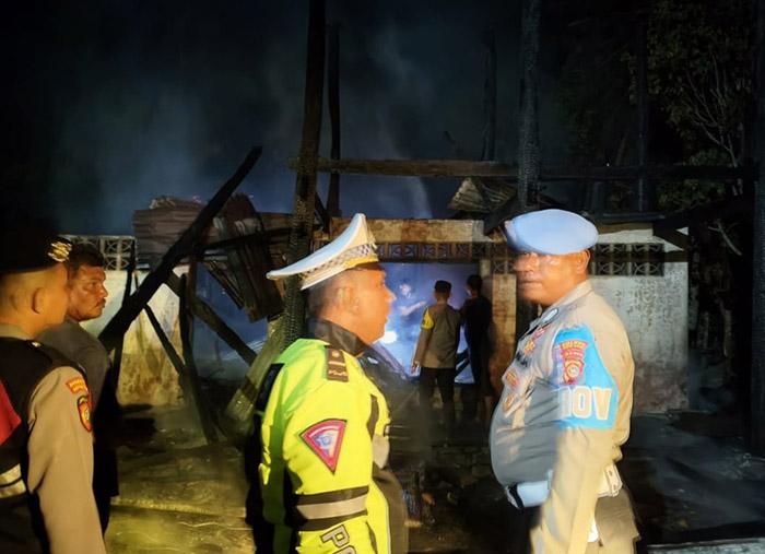 Satu Rumah Warga Trienggadeng Ludes Terbakar Saat Tengah Malam,  Diduga Gara-gara Obat Nyamuk