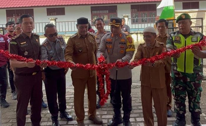 Kapolres Nagan Raya Launching Kampung Bebas dari Narkoba di Padang Panyang