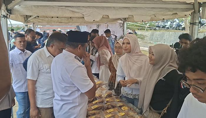 Faperta UNIKI Ikut Ramaikan Pasar Tani, Bupati Bireuen Apresiasikan - Serambinews.com