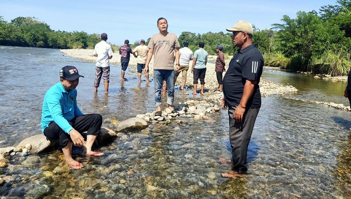 Pemerintah-Aceh-Barat-Daya-Abdya-meninjau-langsung-kondisi-pintu-air-intake-Krueng-Baru.jpg