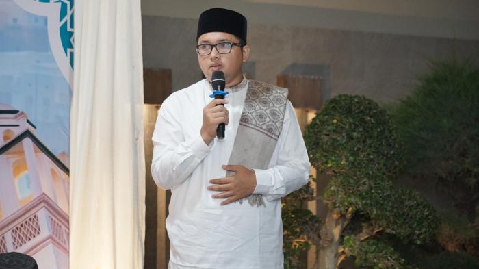 Pengasuh-Dayah-Sabiilir-Rasyad-Ilal-Jannah-Al-Amiriyah-Tgk-Ridha-Fathahillah.jpg