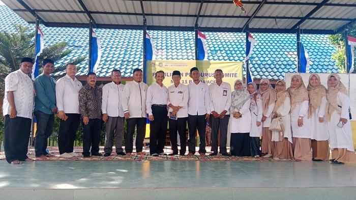 Pengurus-Komite-MIN-11-Banda-Aceh.jpg
