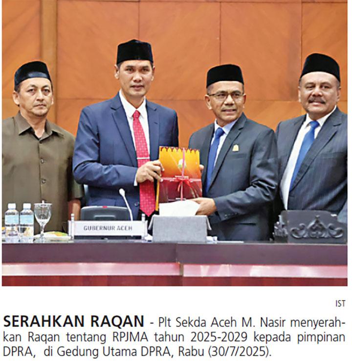 Plt Sekda M Nasir Sampaikan Raqan RPJMA 2025-2029 di Gebung DPRA Banda Aceh