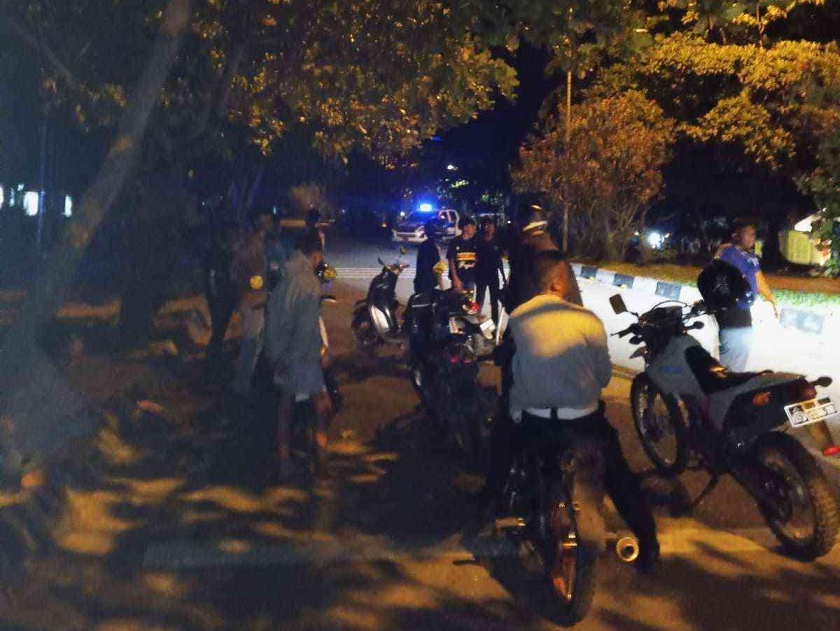 Jelang Subuh, 9 Motor Knalpot Brong Ditilang Patroli Satlantas Polresta Banda Aceh - Serambinews.com