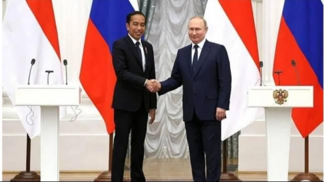 Presiden-Indonesia-Joko-Widodo-dan-Presiden-Rusia-Vladimir-Putin.jpg