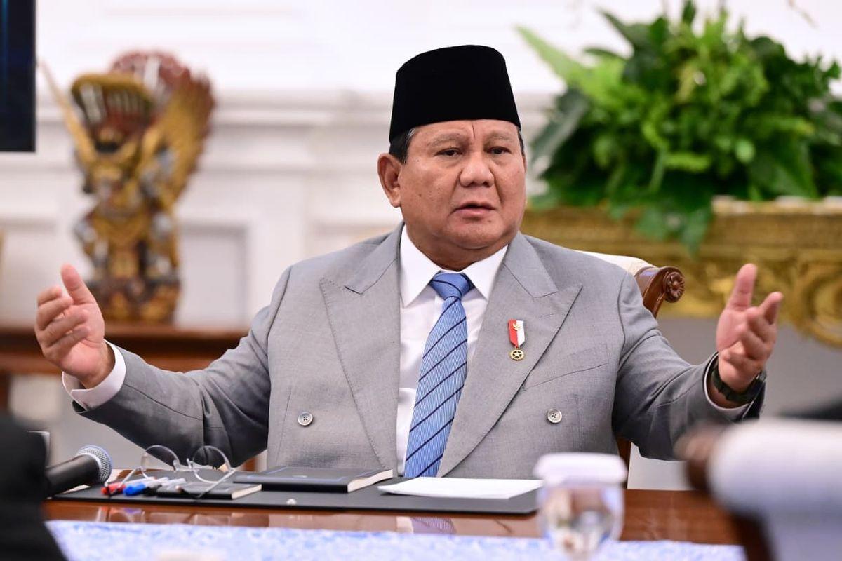 Presiden-Prabowo-Subianto-memberikan-arahan-kepada-para-anggota-Komisi-Reformasi-Polri.jpg