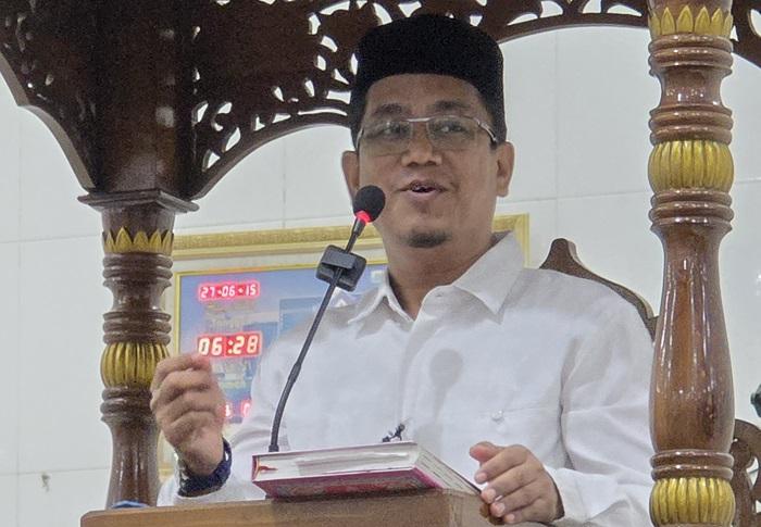 Tausiah di Masjid Taqwa Lampoh Saka Pidie, Guru Besar USK Ini Ajak Perbanyak Amalan di Bulan Syakban