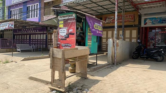 SPBU Kosong, Pertalite Eceran Dijual Rp 25 Ribu per Botol di Aceh Tamiang - Serambinews.com