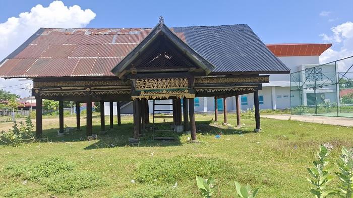 Rumah-khas-Aceh-dibangun-di-kompleks-PCC-Gampong-Lampeudeu-Baroh.jpg