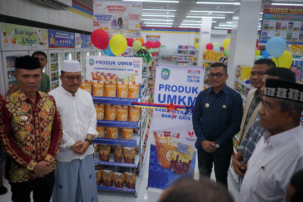 Bupati Abdya Resmikan Gerai Indomaret Susoh, Ingatkan Waktu Shalat