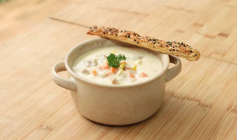 Sajian-Sup-Ayam-Krim-Chef-Devina-Hemawan.jpg