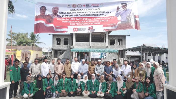 Sambut HUT RI, Mahasiswa Unimal Bersama PMI Gelar Donor Darah